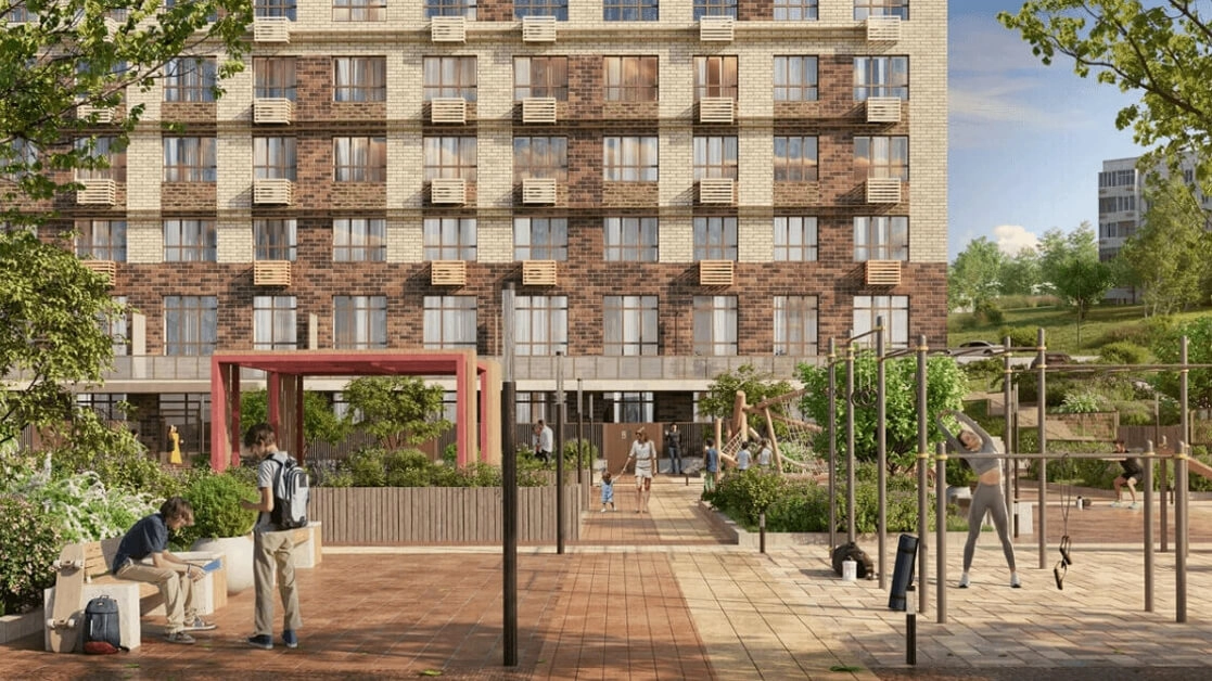 Первый на Есенина